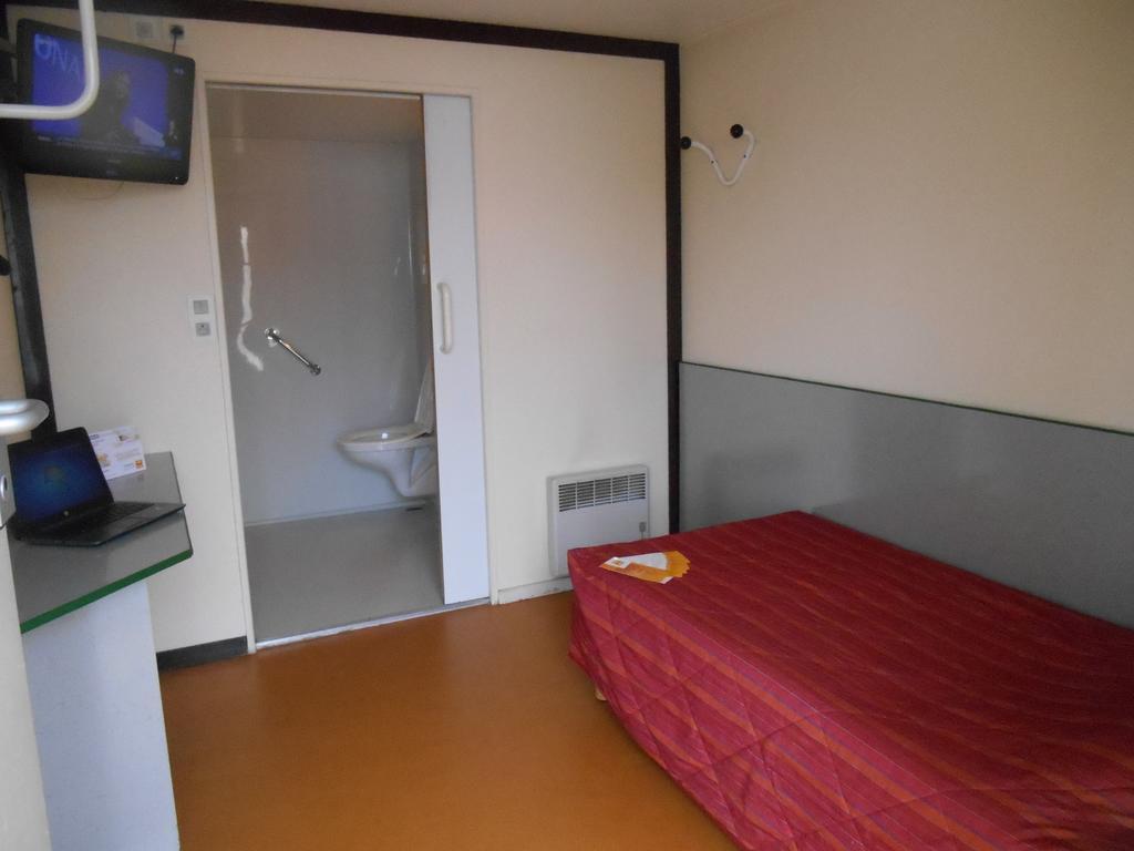 Premiere Classe Montlucon Saint Victor Экстерьер фото